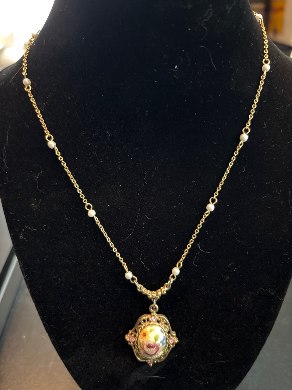 Porcelain Rose Pendant Necklace Faux Pearl Station Chain